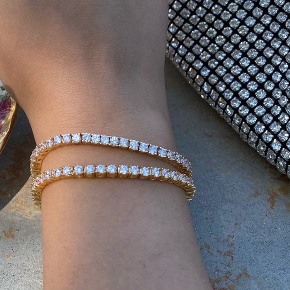 New 14k Gold Plated Tennis Bracelet 6.5" inches - Picture 10 of 16